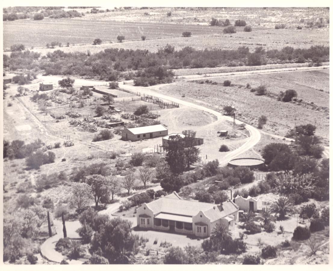 Roode Bloem Farm House Graaff Reinet Exterior photo